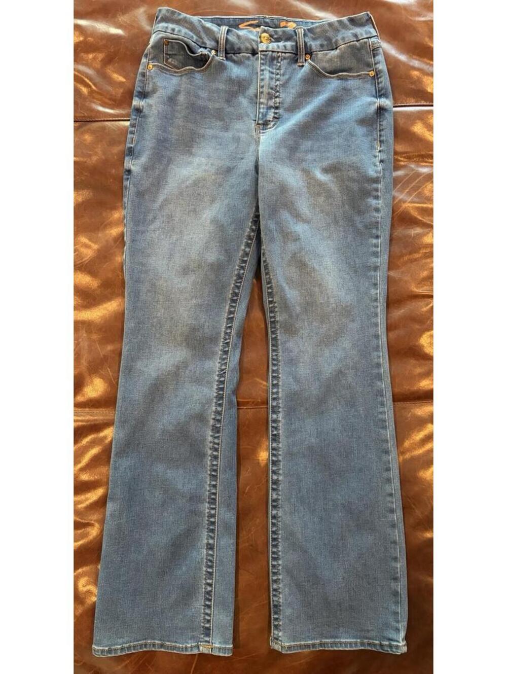 Seven7 High Rise Slim Bootcut Jeans Size 12 Medium Wash Denim